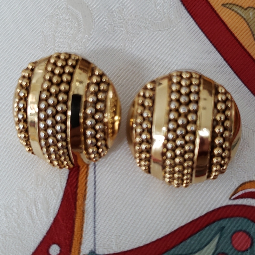 Vtg Joan Rivers Gold Dipped Earrings - image 4